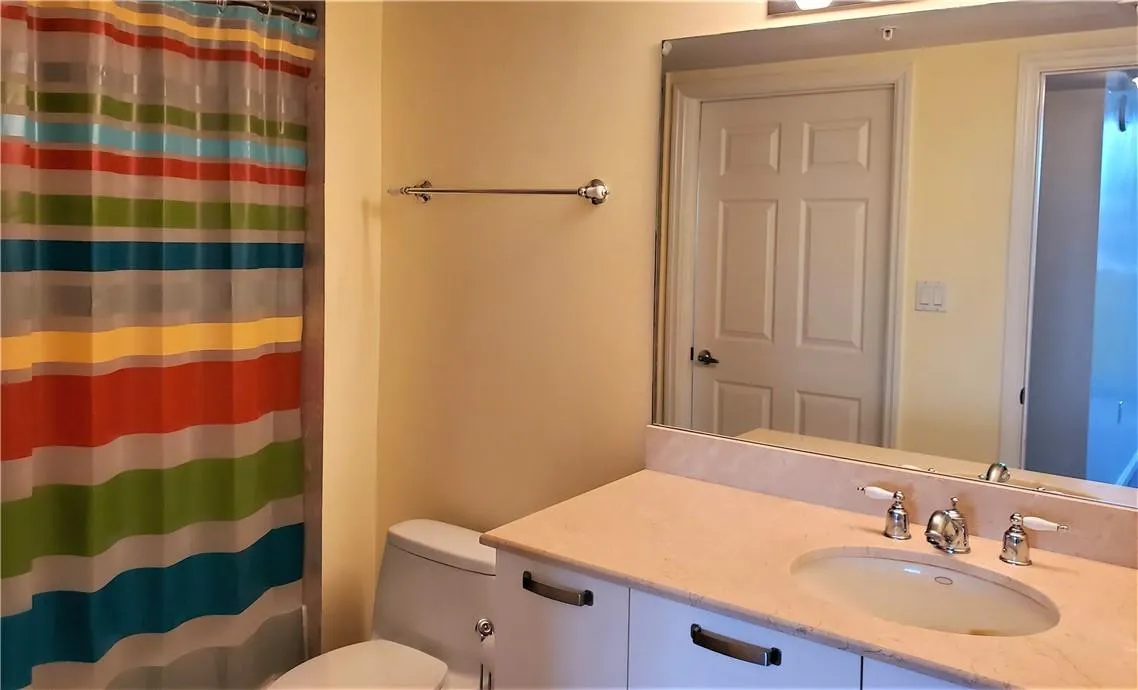 Tub / shower combo