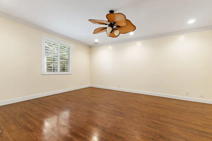 044-1138SWLighthouseDr-PalmCity-SMALL