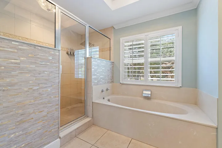 057-1138SWLighthouseDr-PalmCity-SMALL