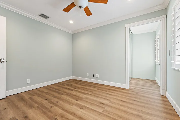 052-1138SWLighthouseDr-PalmCity-SMALL