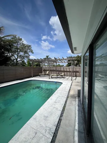 pool