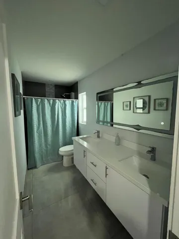 guess bathroom