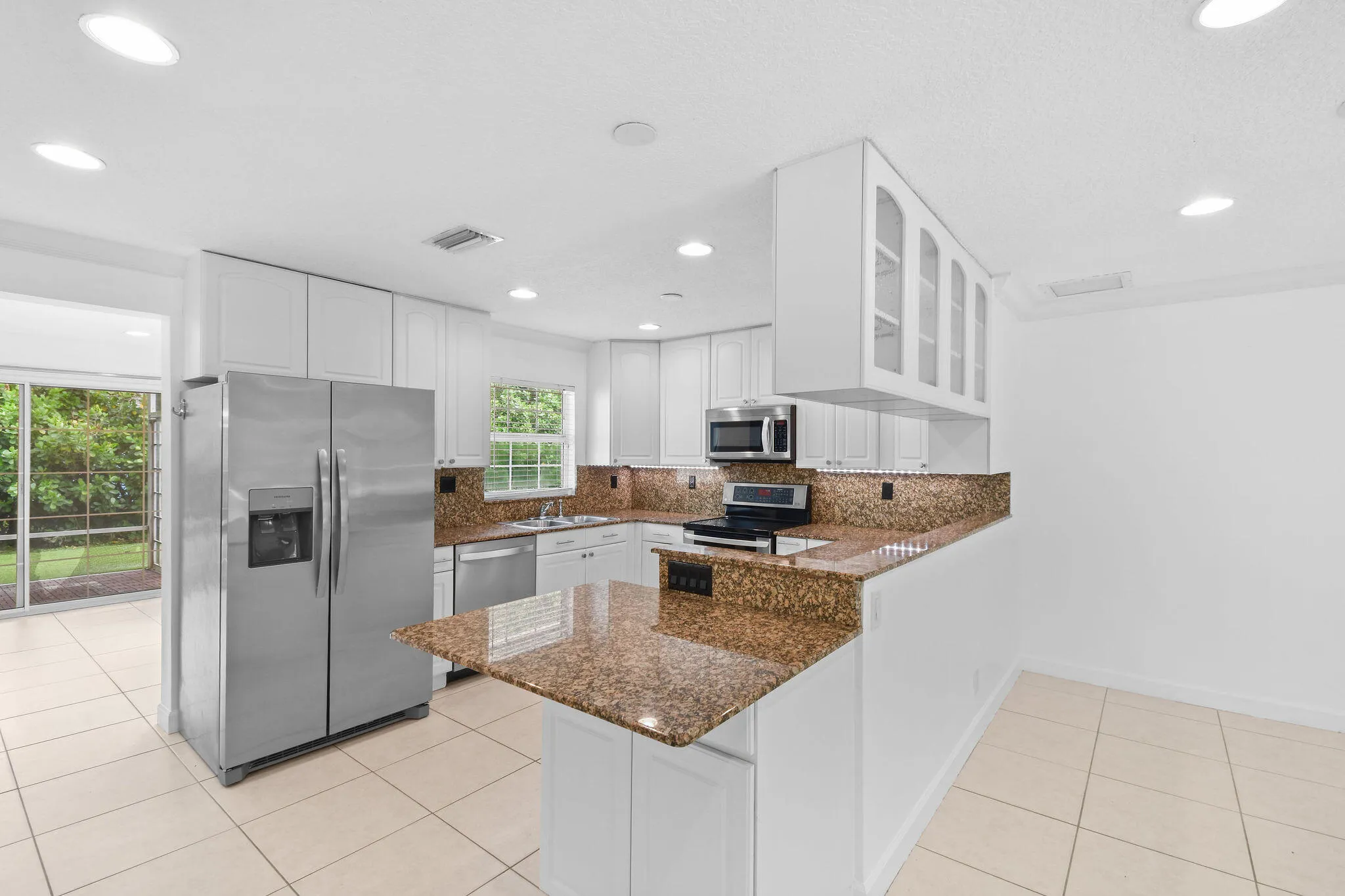16582MellenLn(35)
