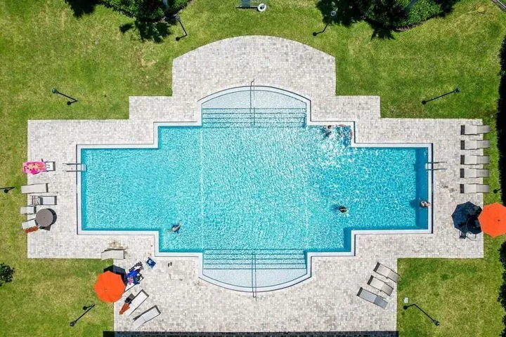 pool