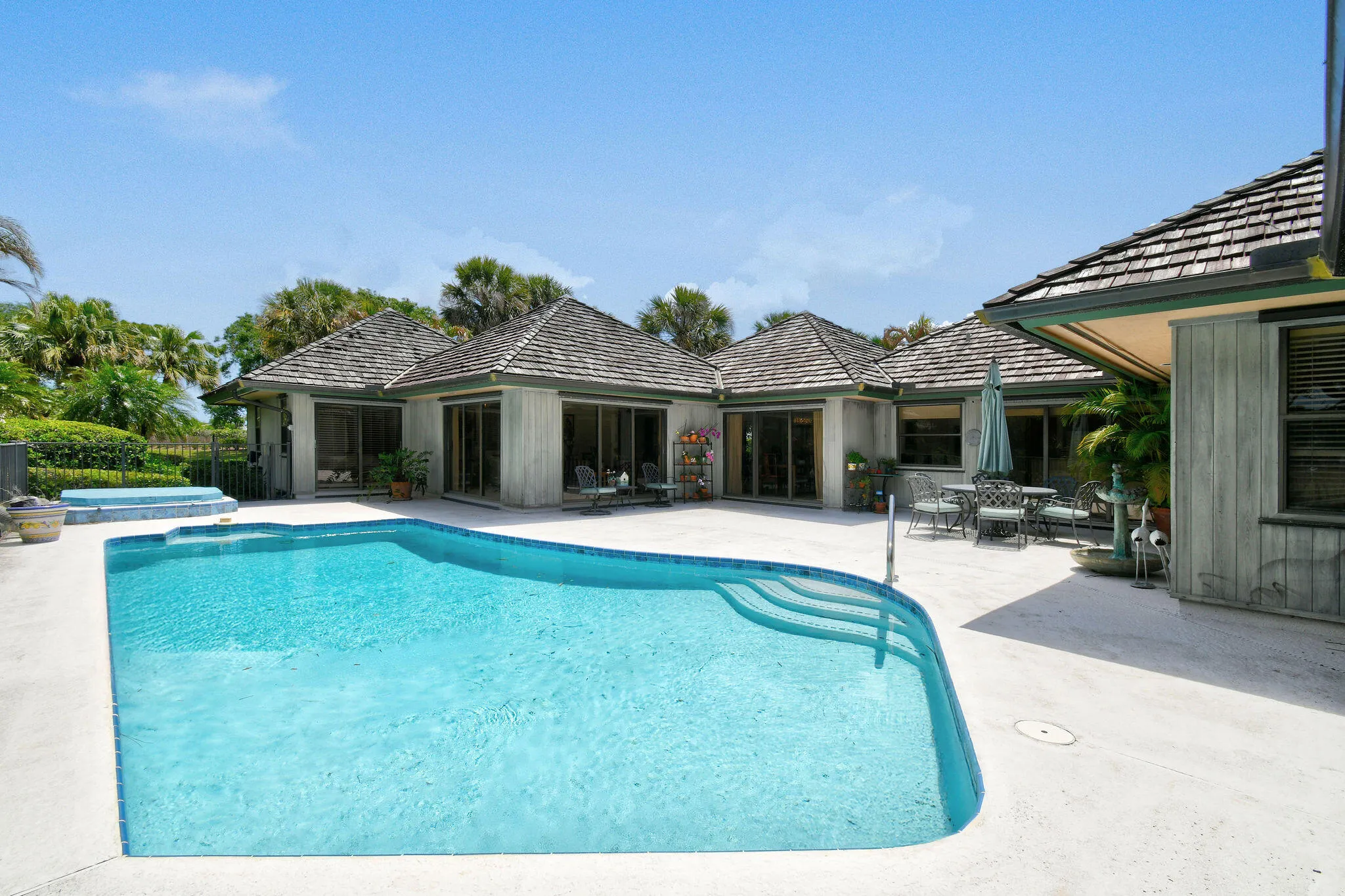Property photo 44