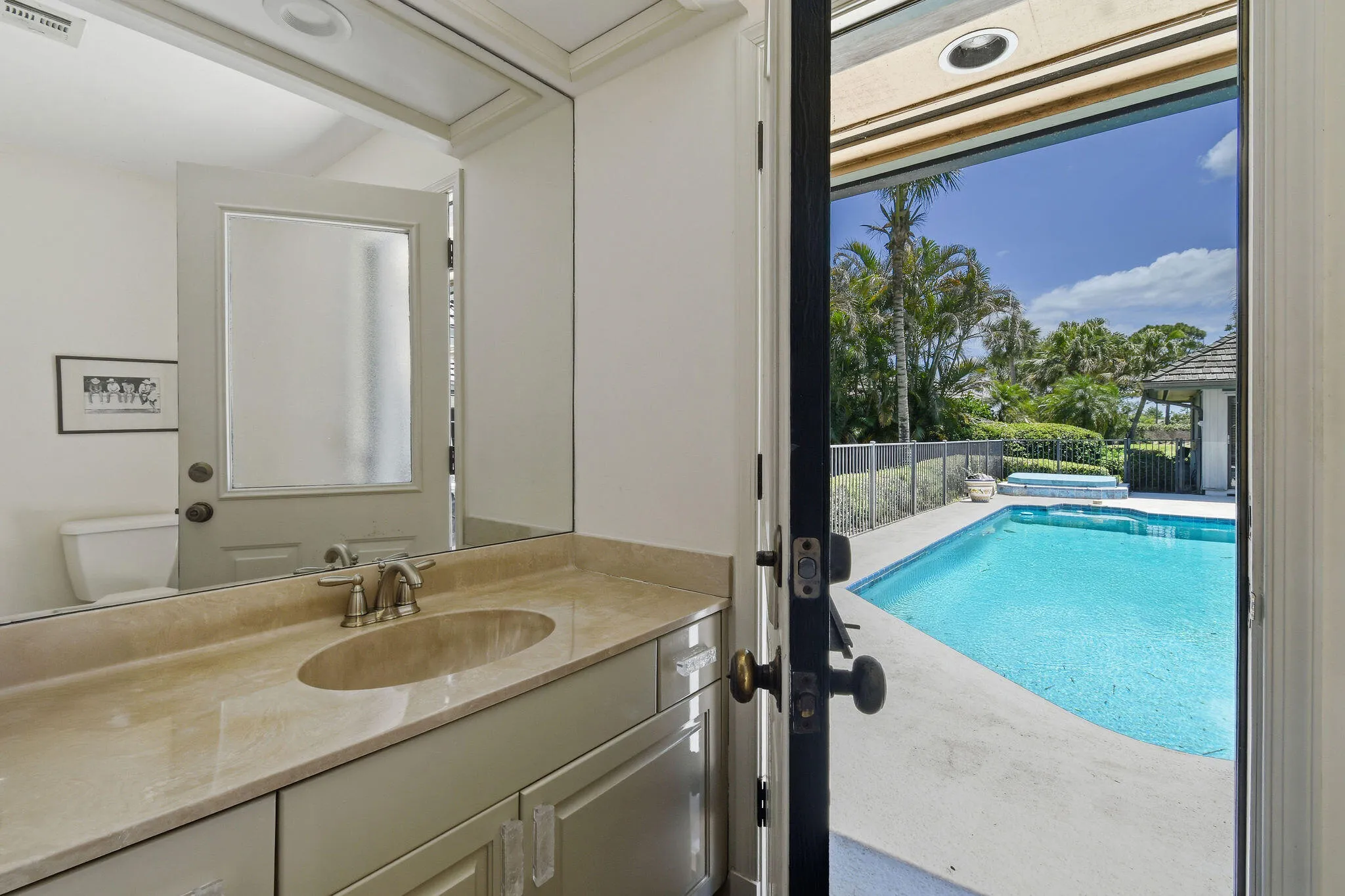 Property photo 31