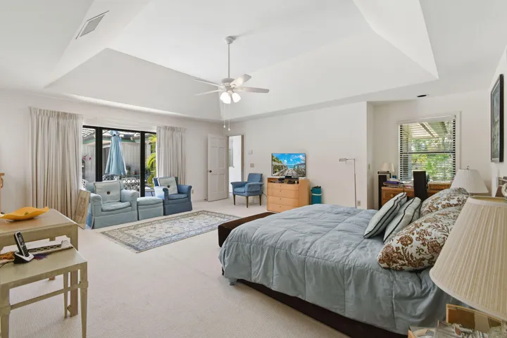 6980SEWingedFootDr(32)