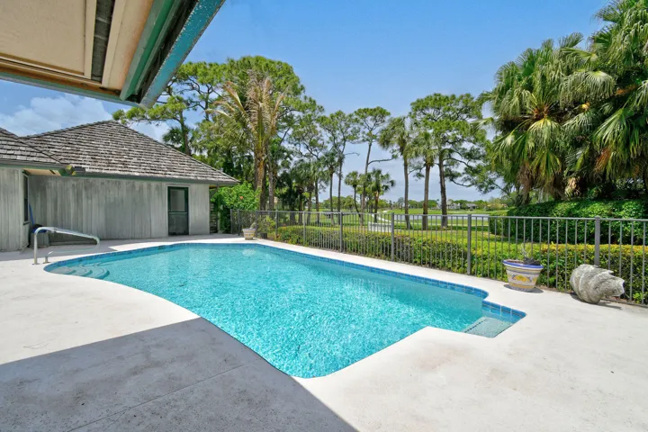 6980SEWingedFootDr(51)