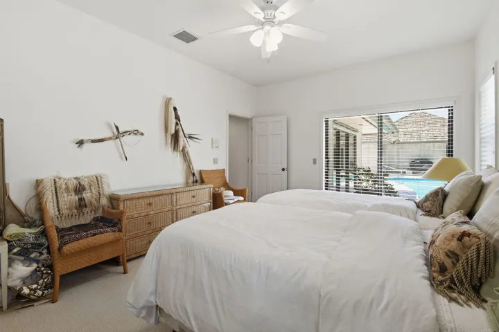 6980SEWingedFootDr(39)