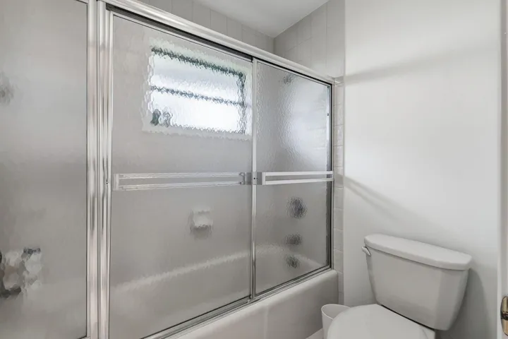 6980SEWingedFootDr(42)