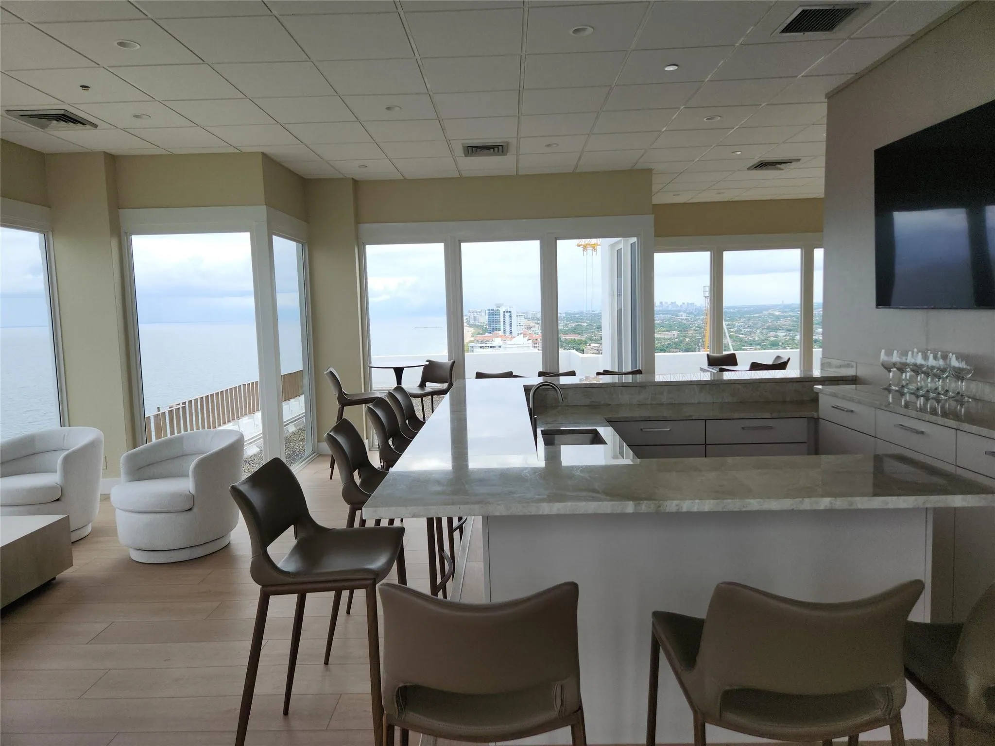Sky lounge