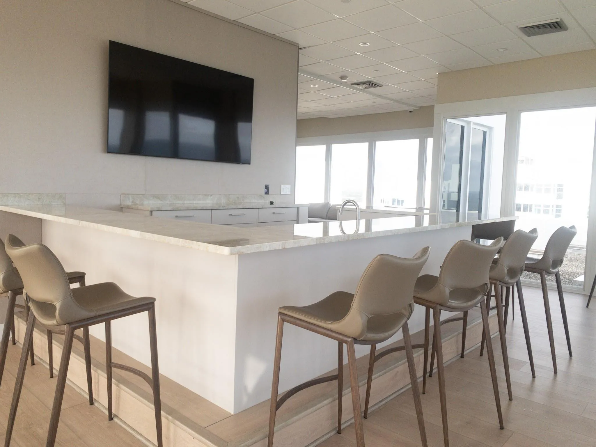 Sky Lounge