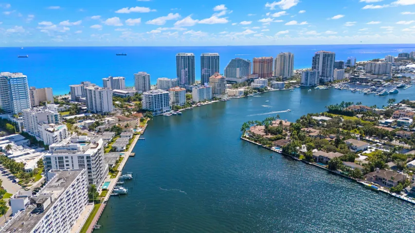 Located at the Widest part of the Intracoastal and Middle River across from $30-40M homes. Steps away to the beach.