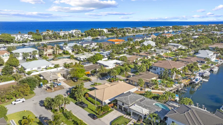 3531 Northeast 30th Ave - 50.jpg-FULL