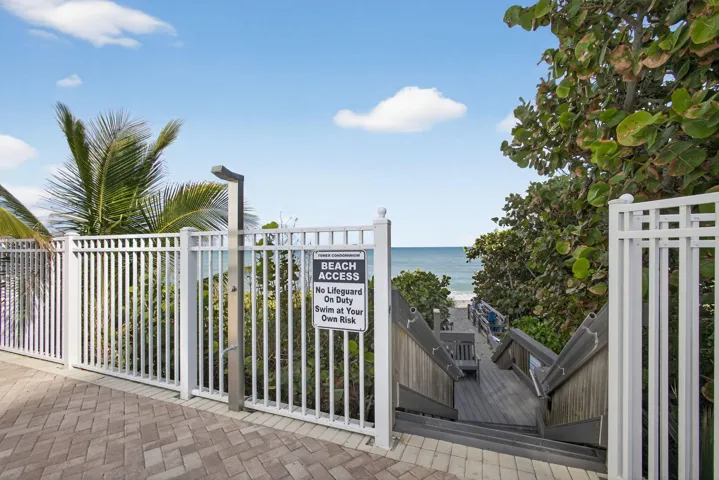 Association Beach Access off pool area