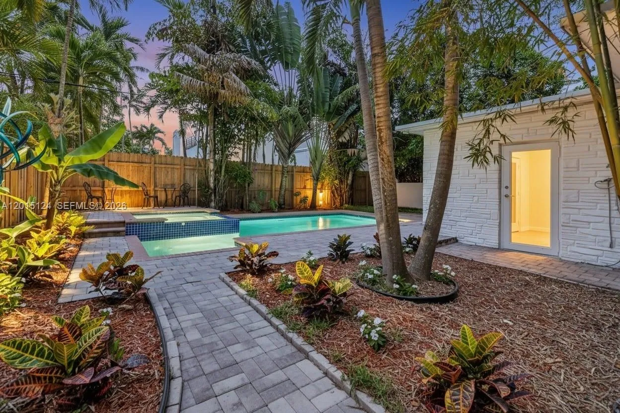 Property photo 118