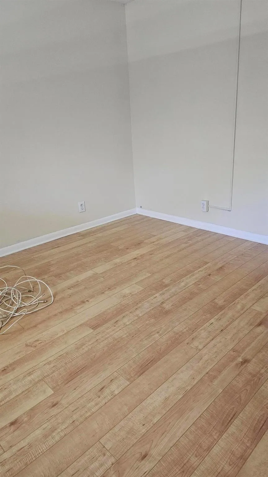 10821 bedroom