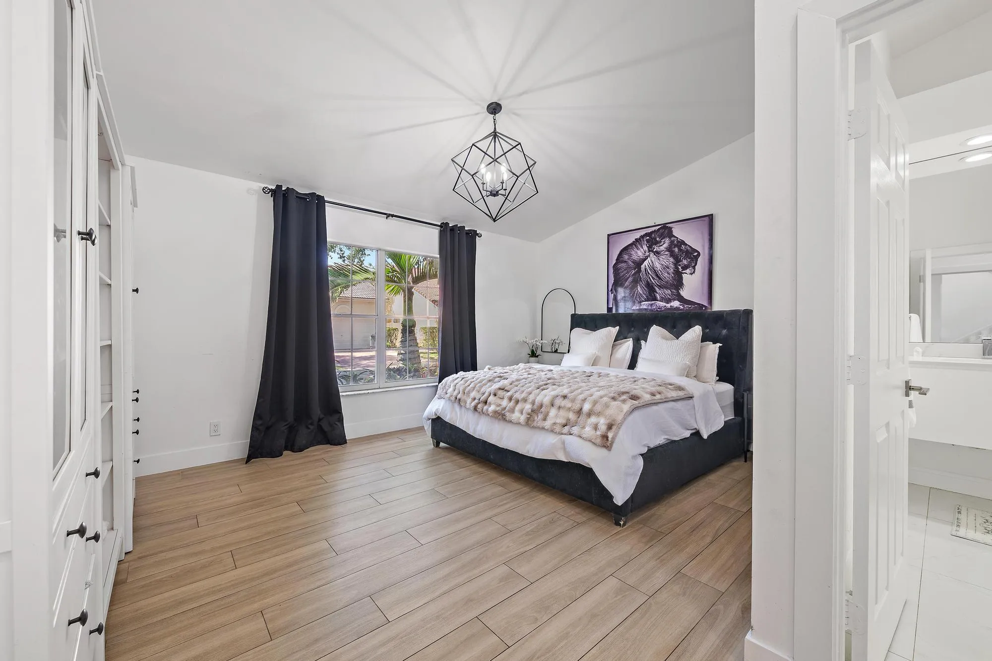 10101 Oak Bark Ln-3