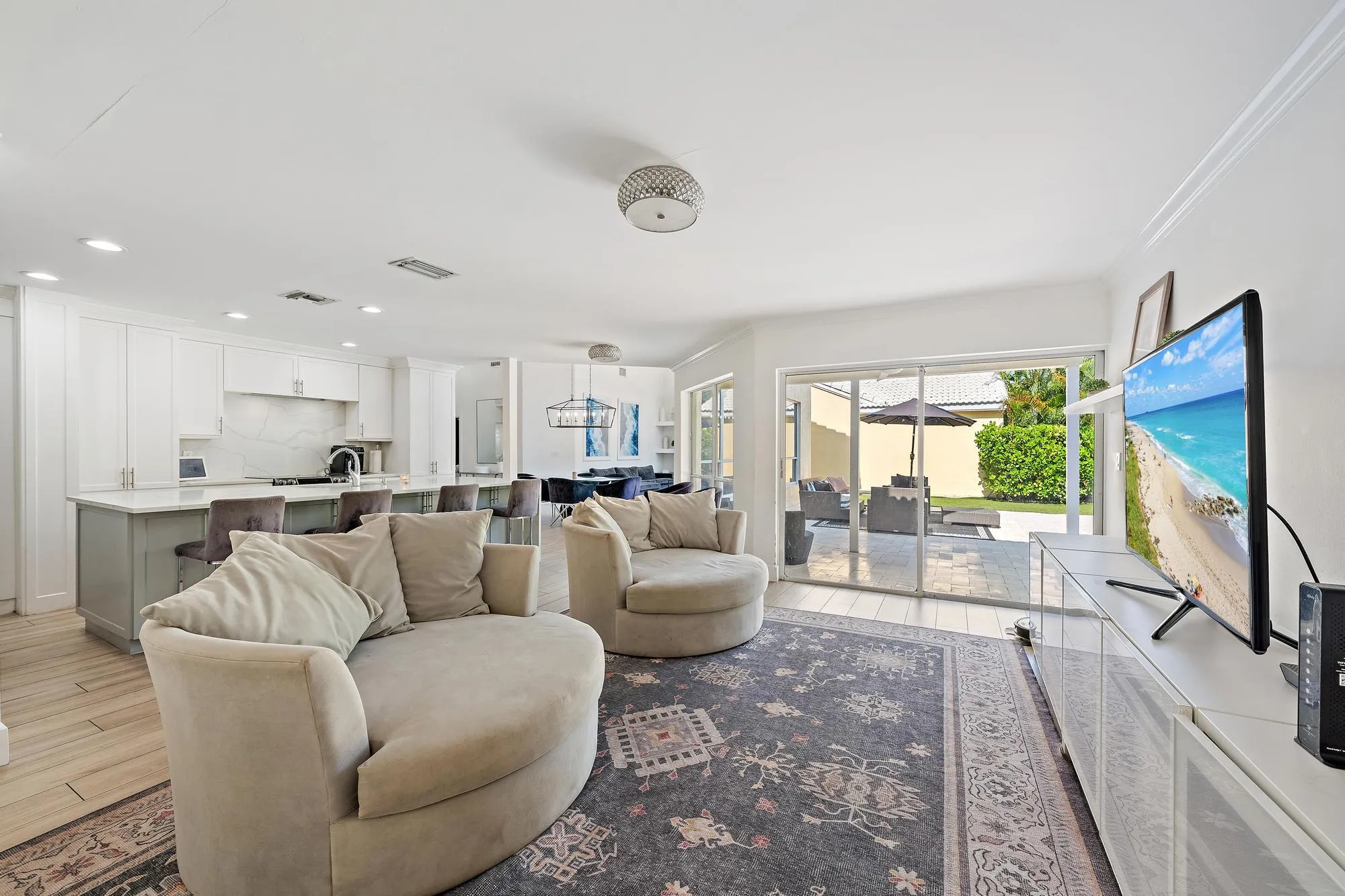 10101 Oak Bark Ln-14