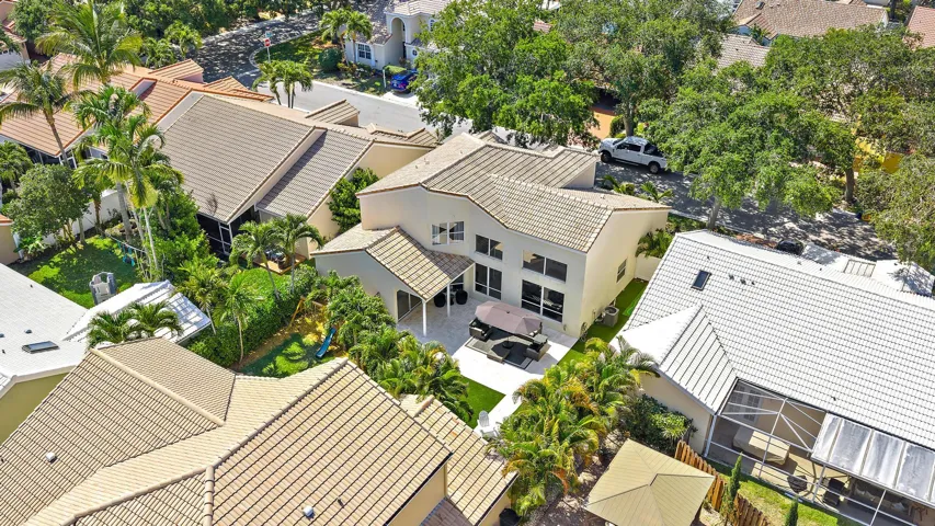 10101 Oak Bark Ln-25