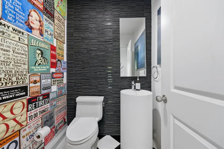 2835 Polo Island Drive - 10.jpg-SMALL