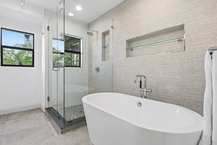 2835 Polo Island Drive - 37.jpg-SMALL