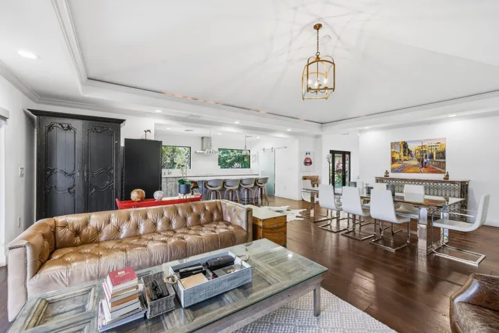 2835 Polo Island Drive - 16.jpg-SMALL