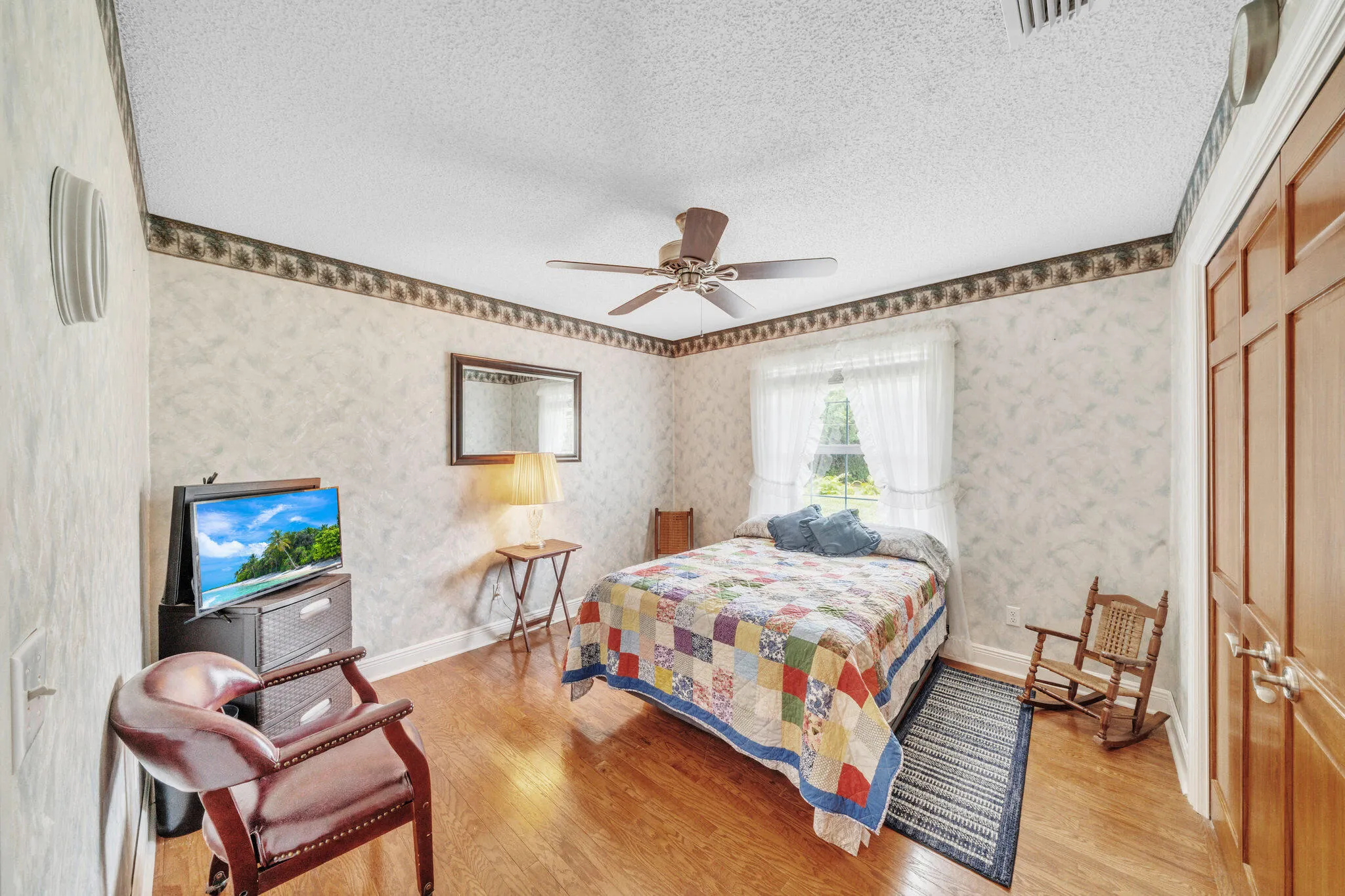 Property photo 44