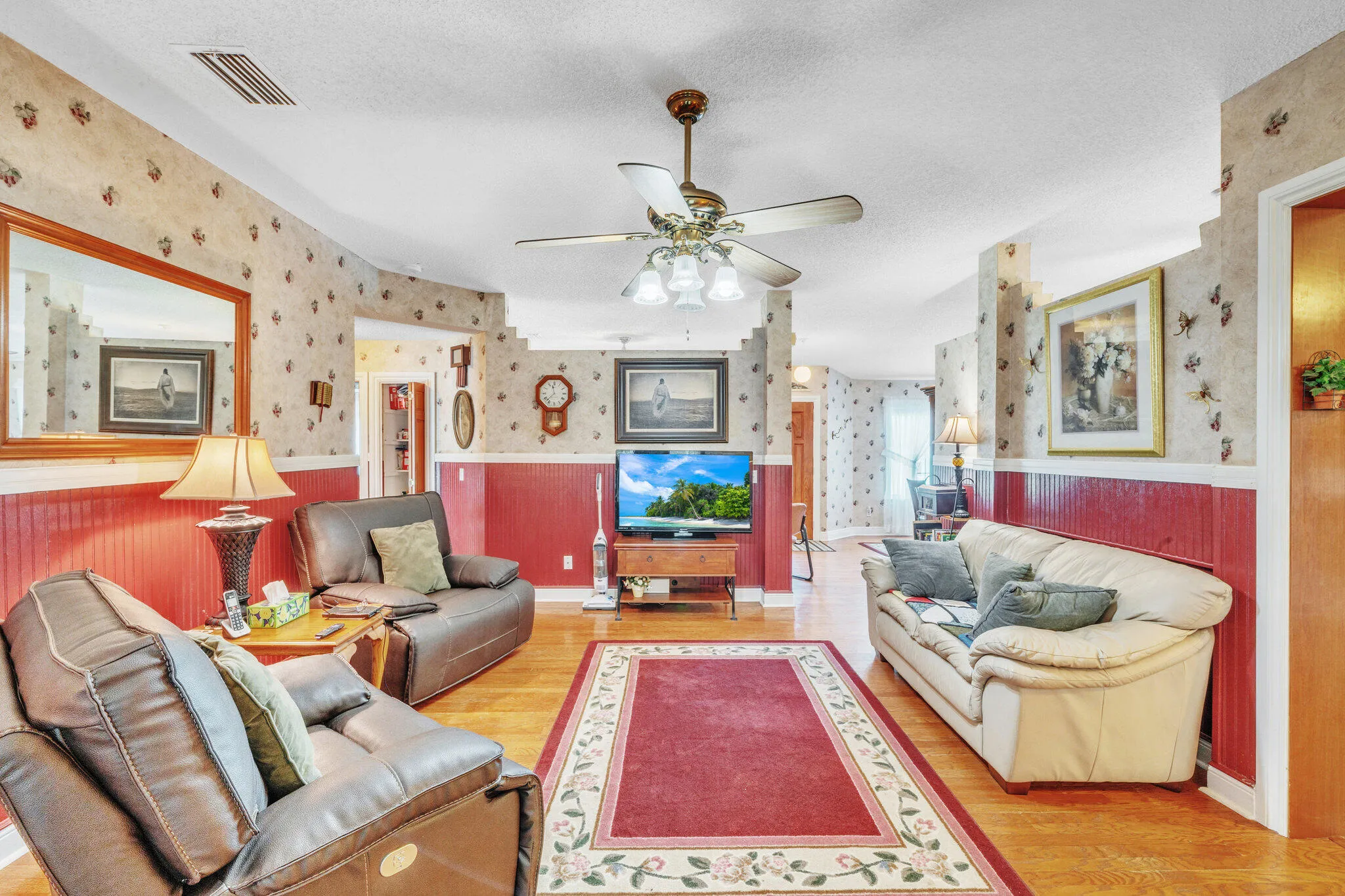 Property photo 42