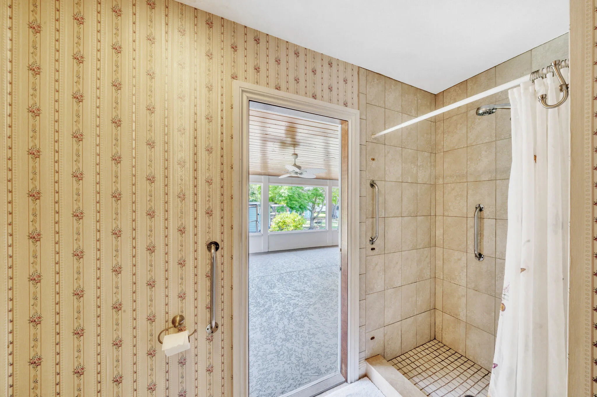 Property photo 40