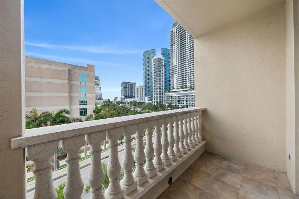 Balcony 2