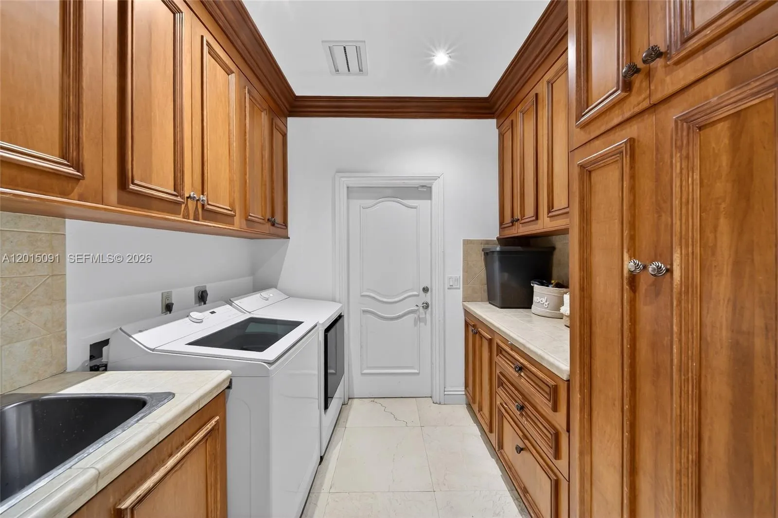 Property photo 98