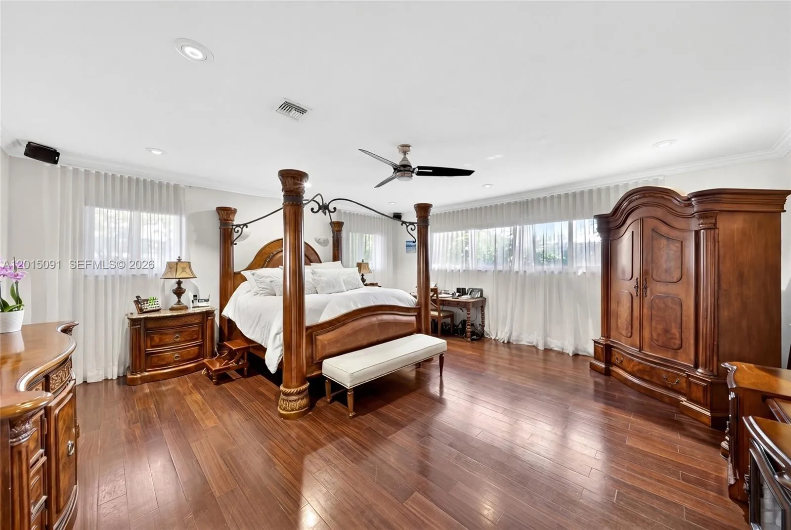 Property photo 25