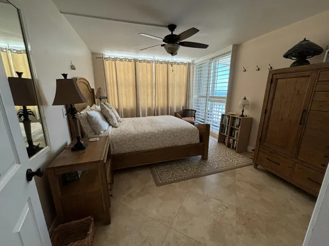BEDROOM2