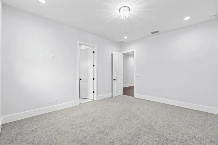 24-web-or-mls-A7405039