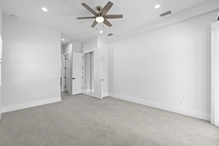 39-web-or-mls-A7404889