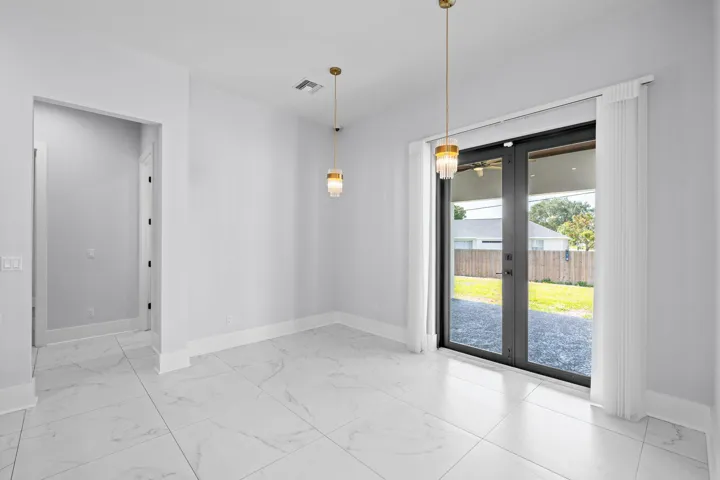 20-web-or-mls-A7404934