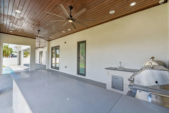 50-web-or-mls-A7404851