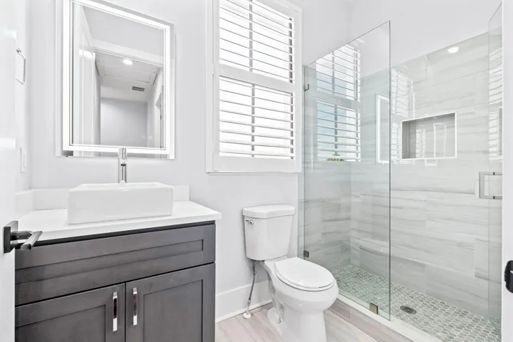 22-web-or-mls-A7405060