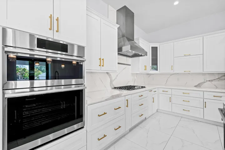 15-web-or-mls-A7404982