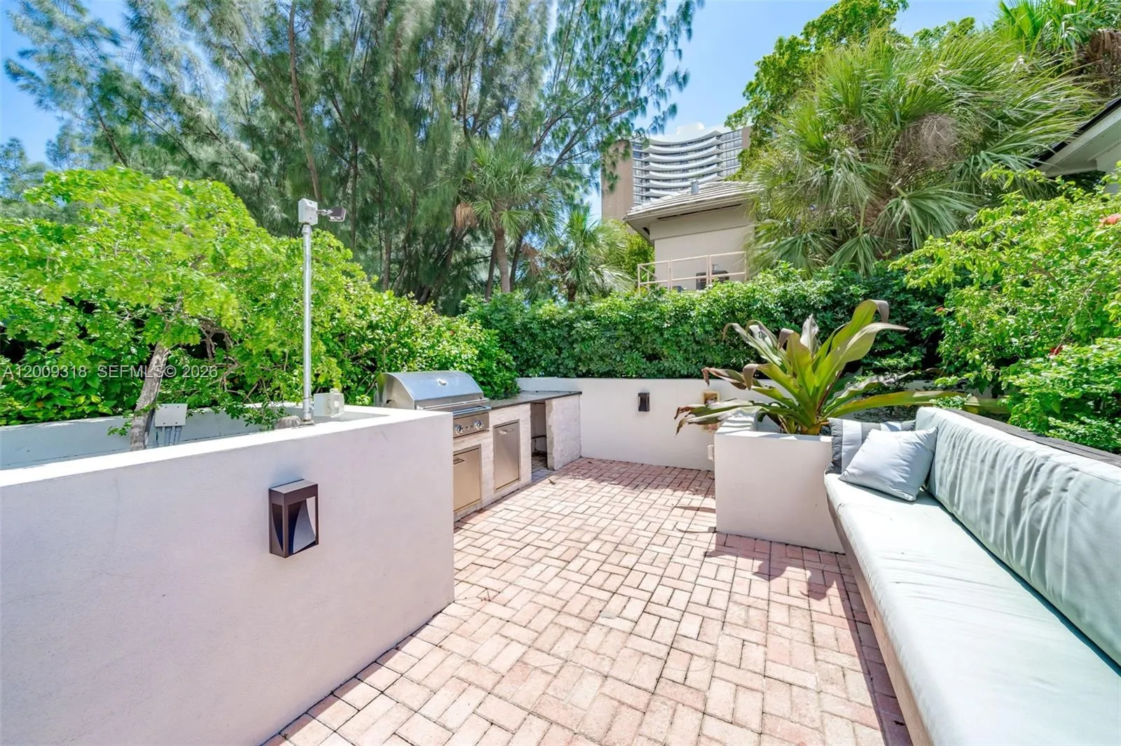 Property photo 34