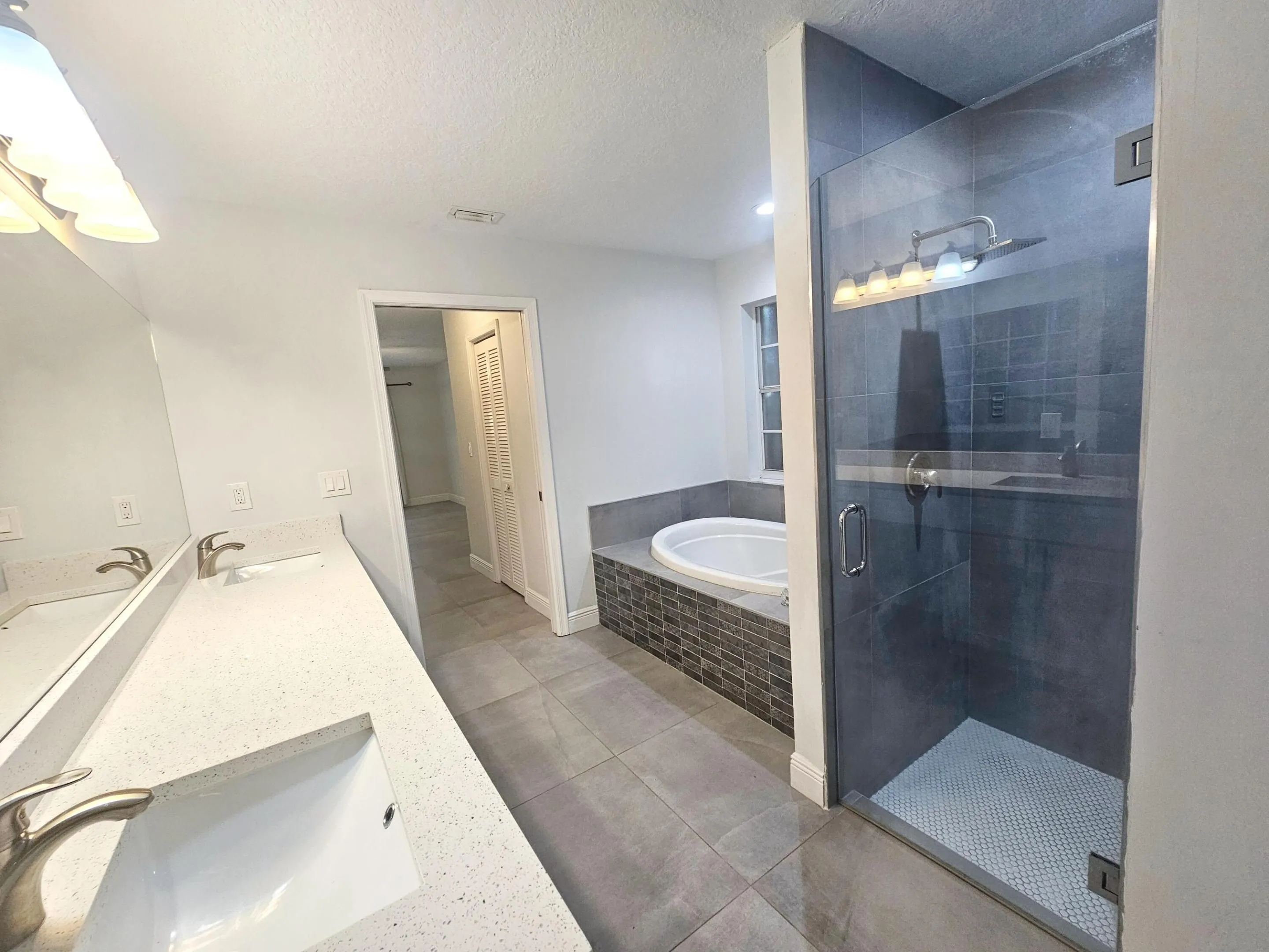 MAster Bath (2)