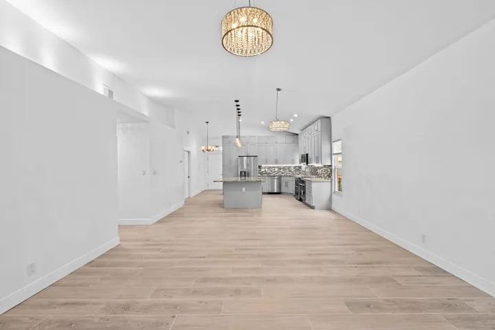 14-web-or-mls-A7405817