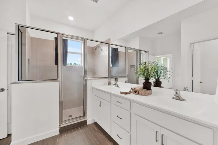 4969 Navali Dr-14