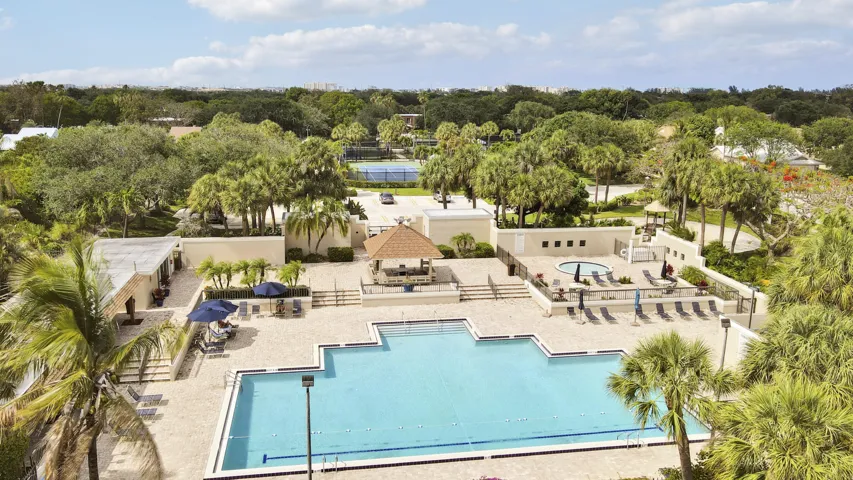Resort Style Amenities
