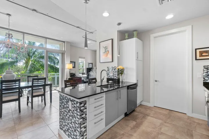 003-335Southeast6thAvenue-Unit304-Delray