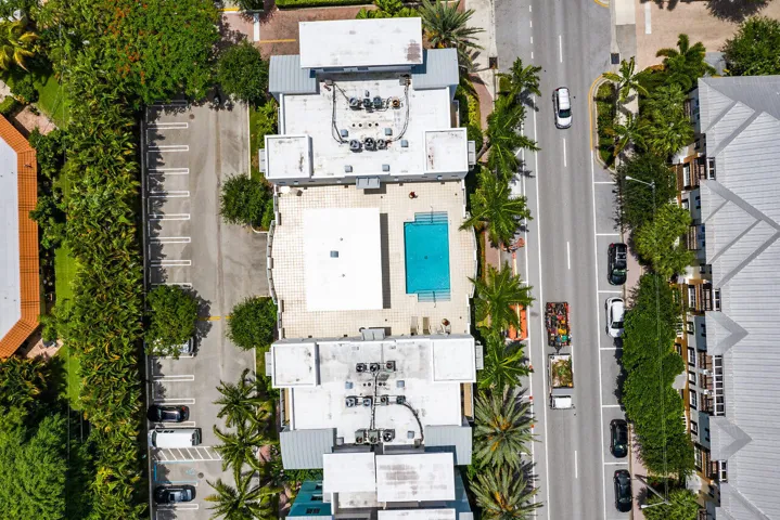 025-335SE6thAve-DelrayBeach-FL-small
