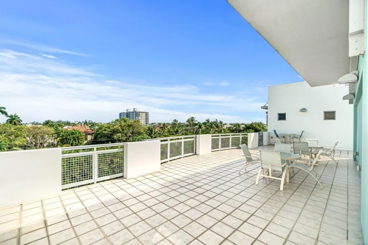 046-335Southeast6thAvenue-DelrayBeach-FL