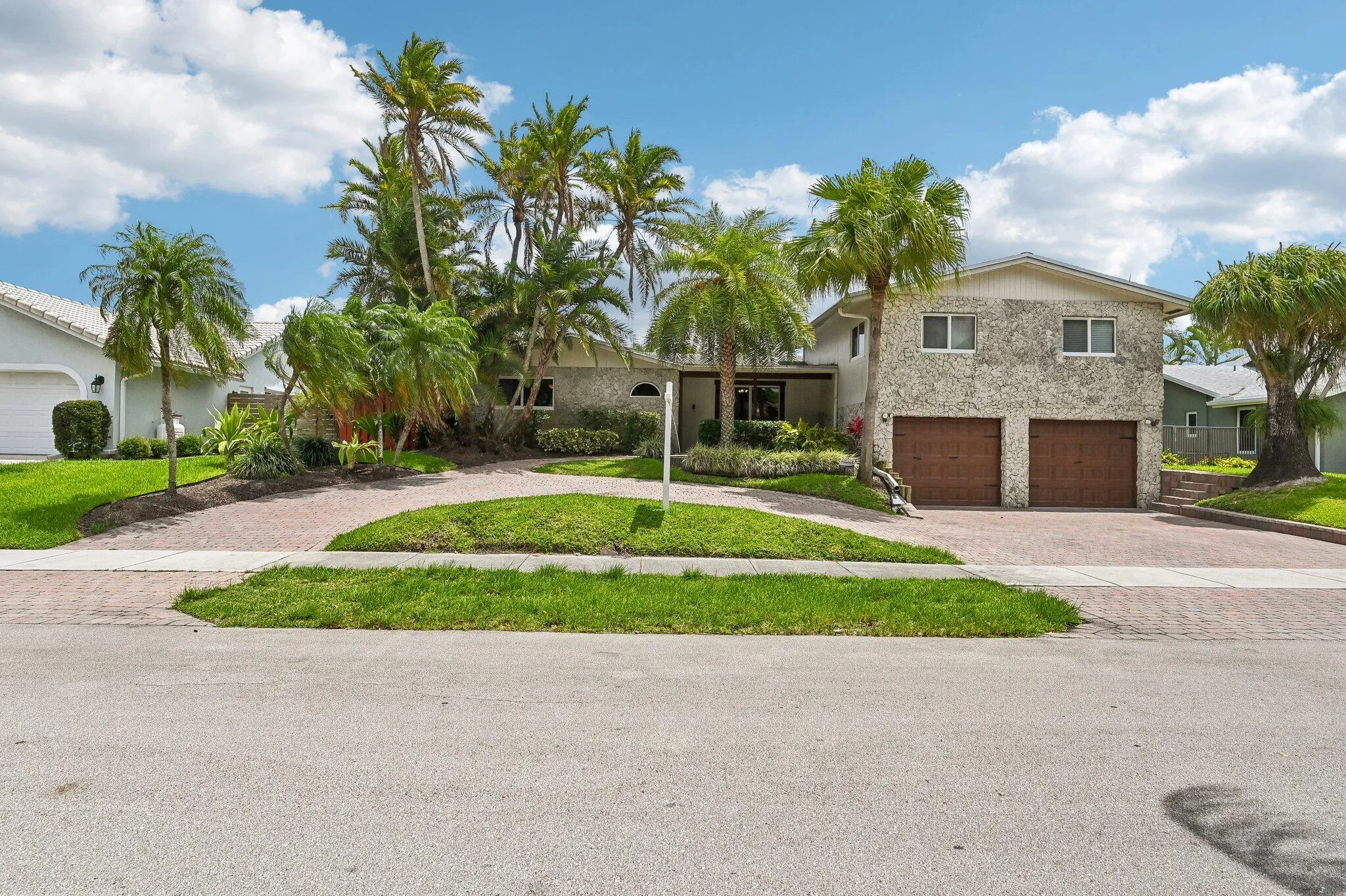4-web-or-mls-NW 14th St-S2805-004