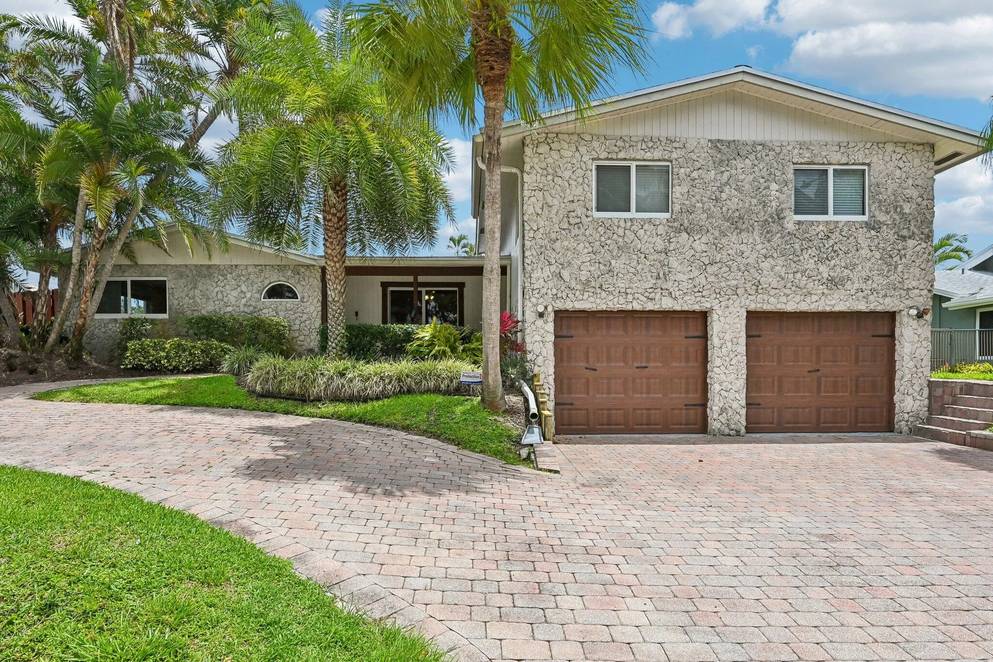 1-web-or-mls-NW 14th St-S2805-001